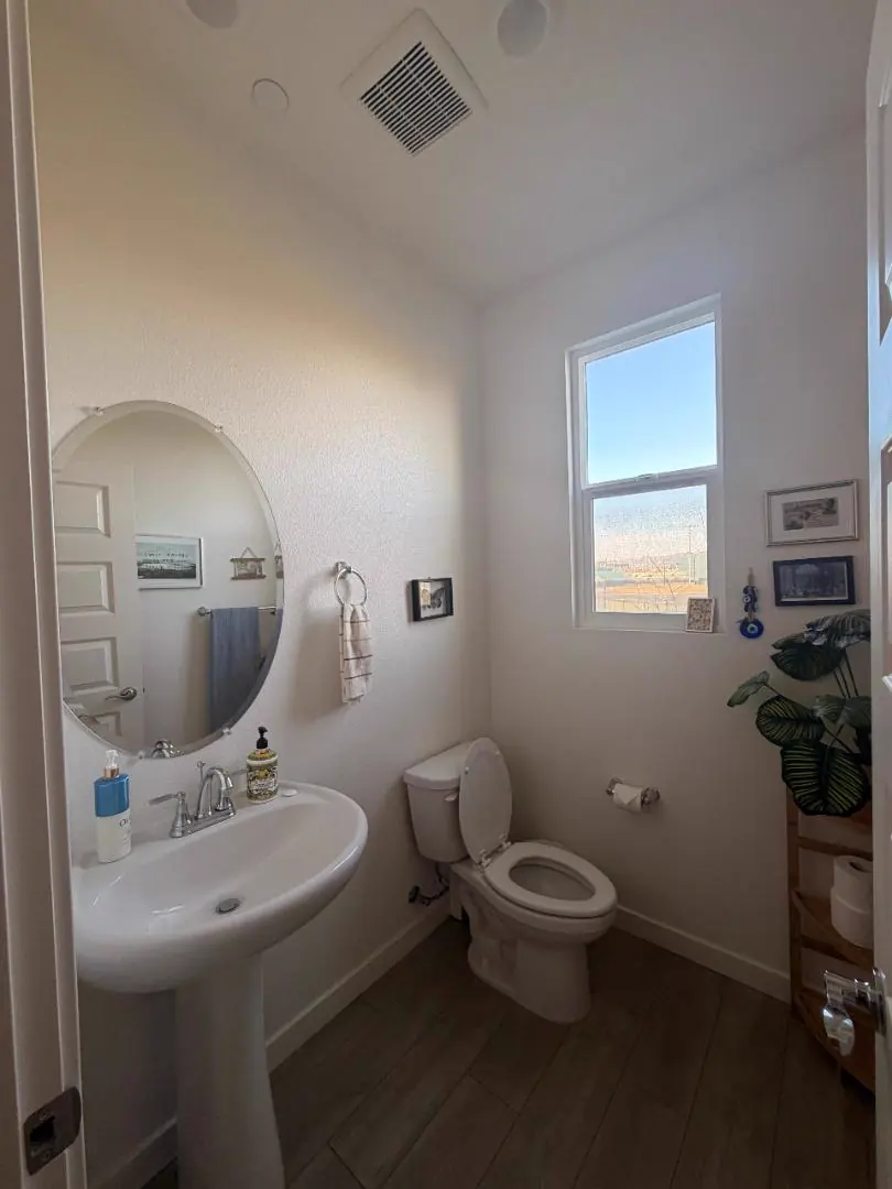 1659 18th, Oakland — 9