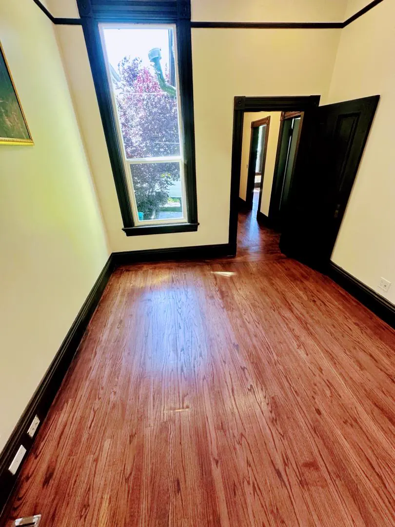 1210 Peralta St, Oakland — 12