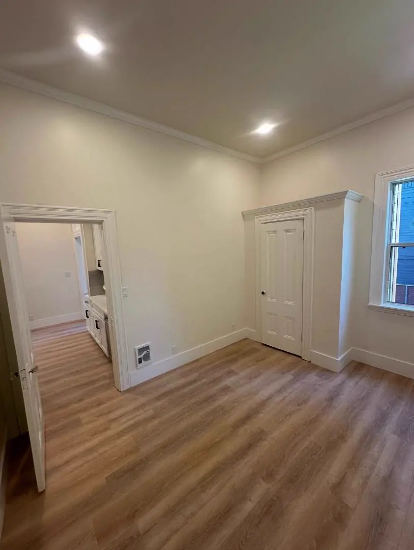 1210 Peralta St, Oakland — 19