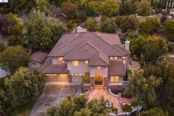 48807 Summit View Terrace, Fremont