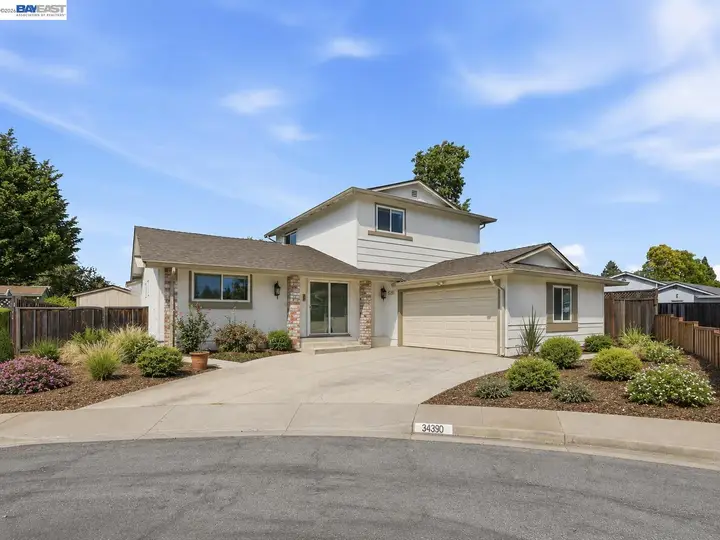 34390 Thornhill Ct., Fremont
