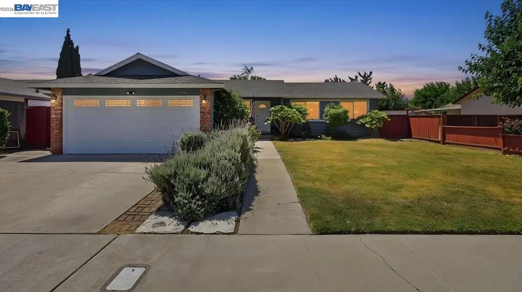 4046 Alvarado St, Pleasanton — 2