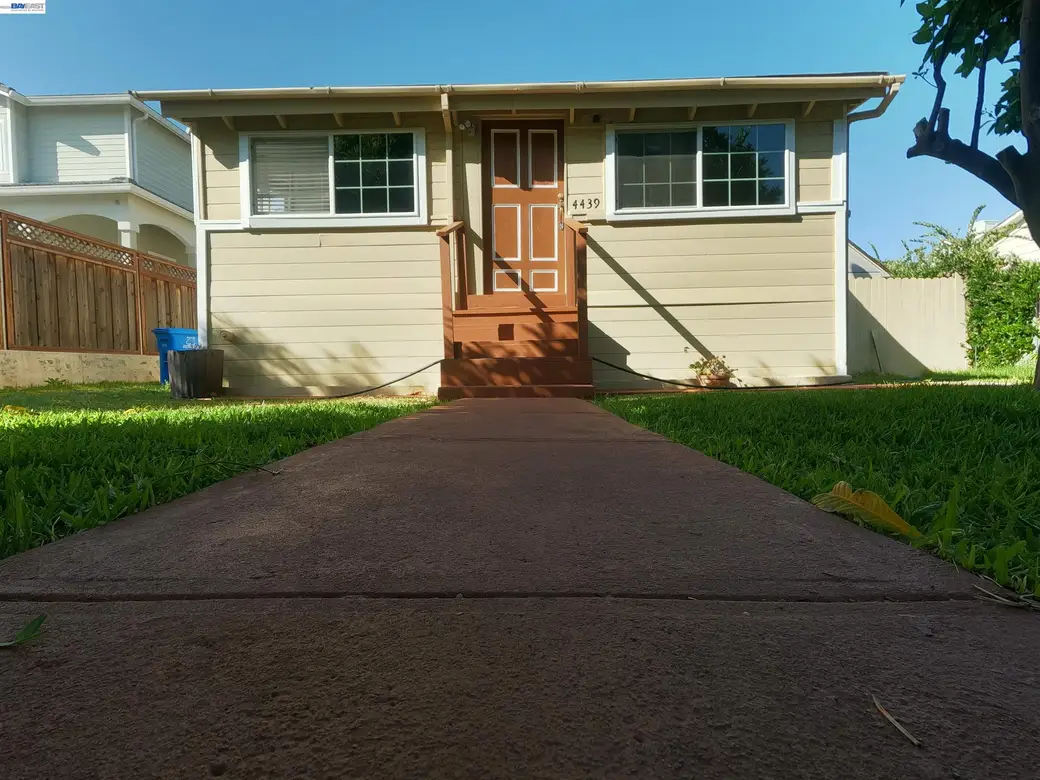 4439 Horner St, Union City — 2