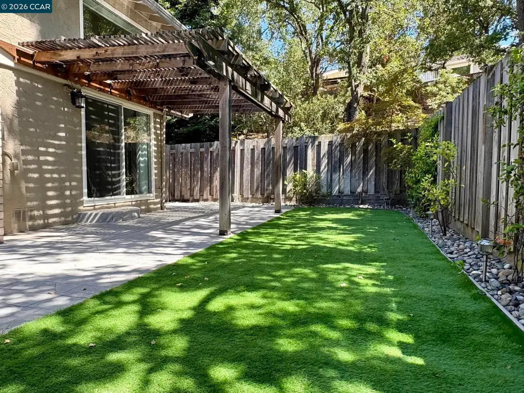 2211 Westmoreland Court, Walnut Creek — 2