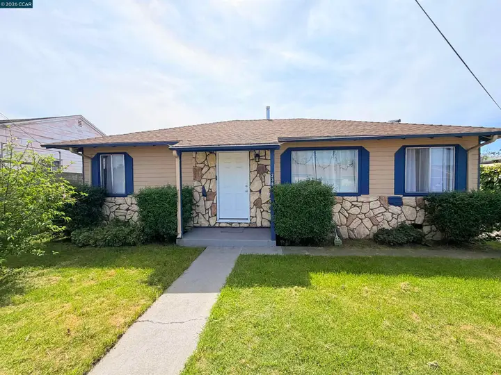 238 Fitzpatrick Rd, Oakland