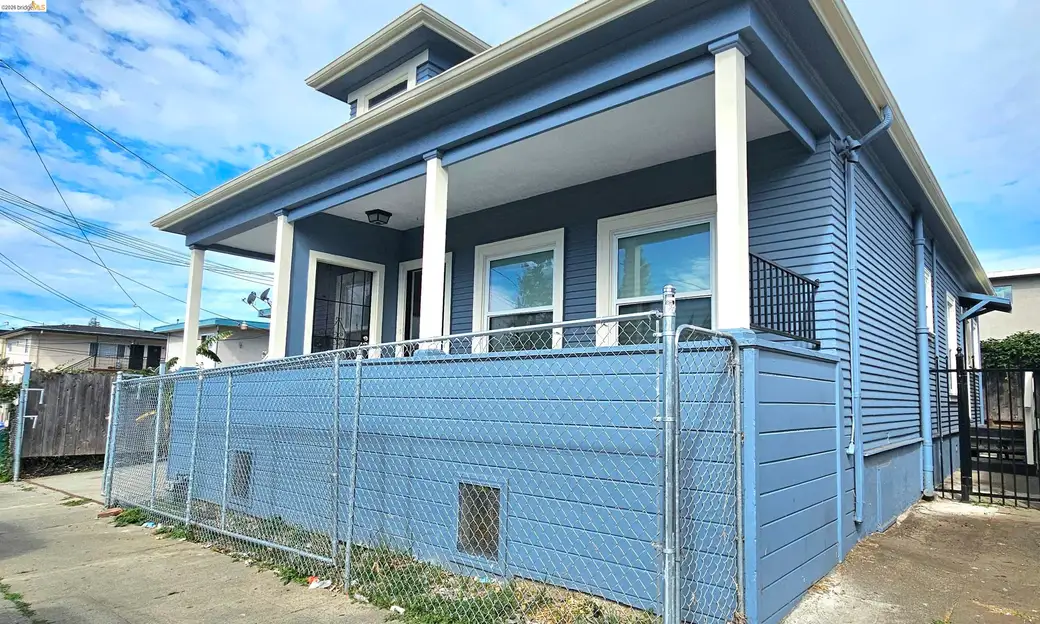 3137 Pleitner Ave, Oakland — 3