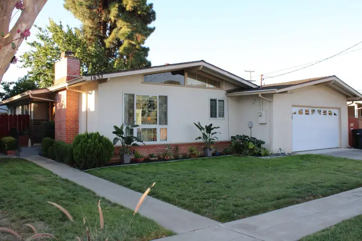 1633 Spruce St, Livermore