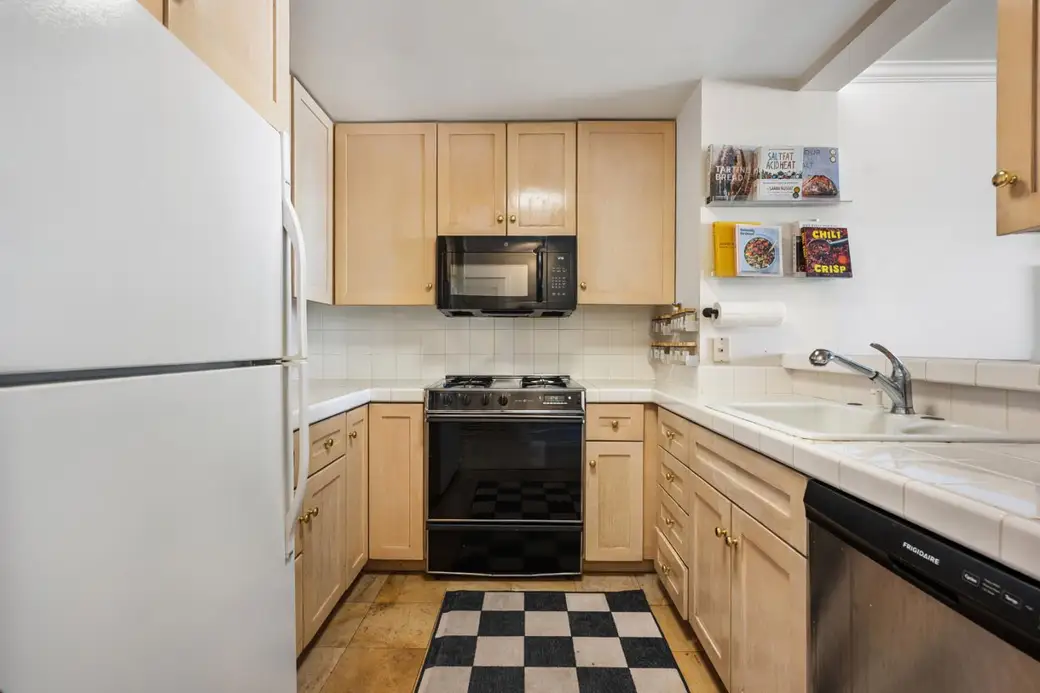 1650 Jackson St #808, San Francisco — 4