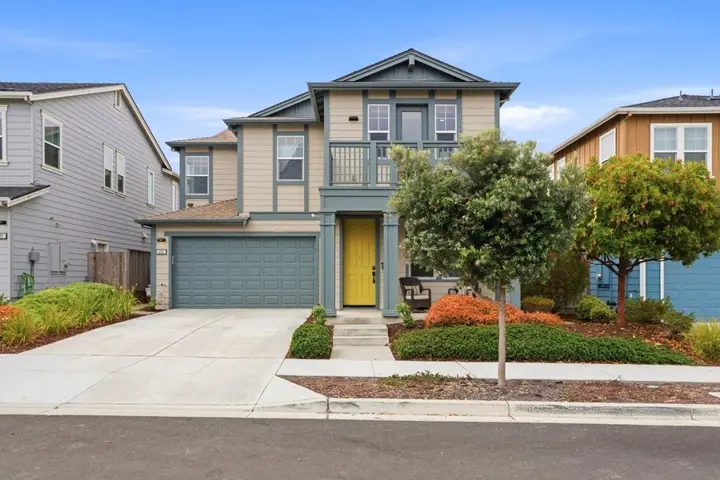 270 10th St, Marina