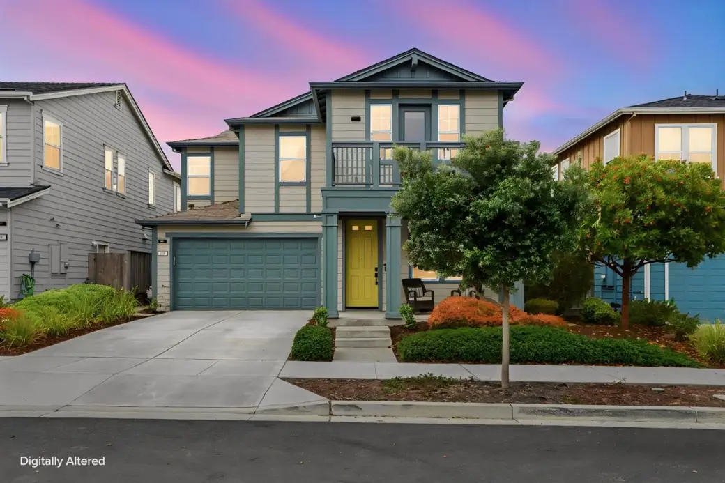270 10th St, Marina — 2