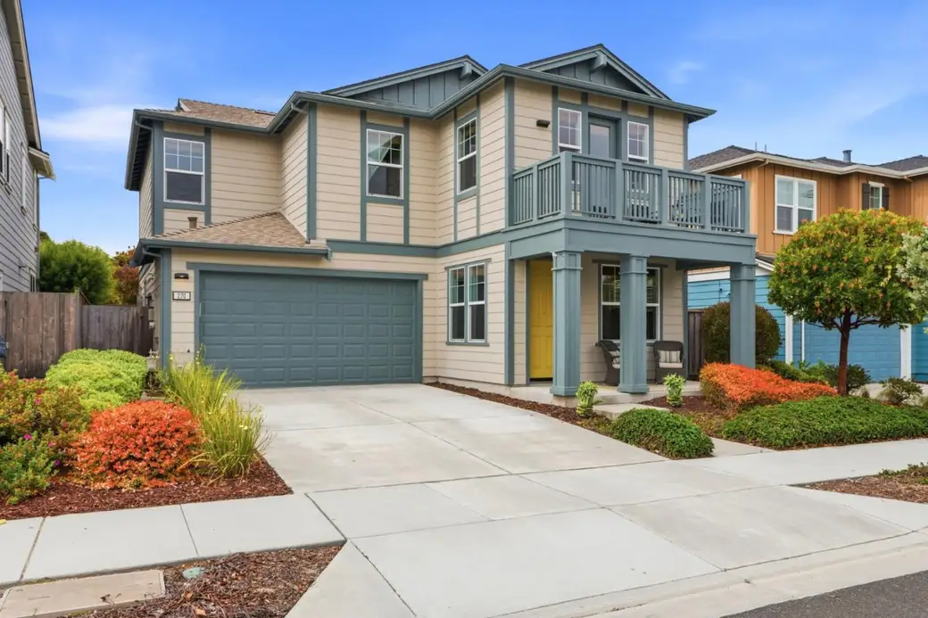 270 10th St, Marina — 3