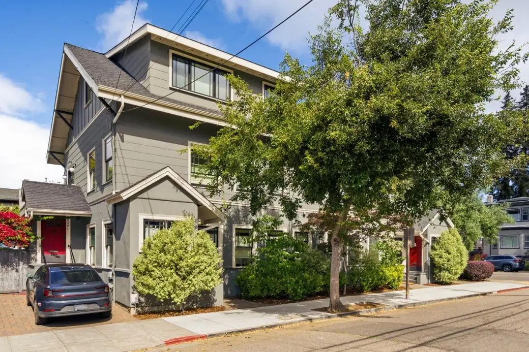 6395 Hillegass Ave, Oakland — 2