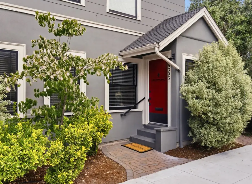 6395 Hillegass Ave, Oakland — 3