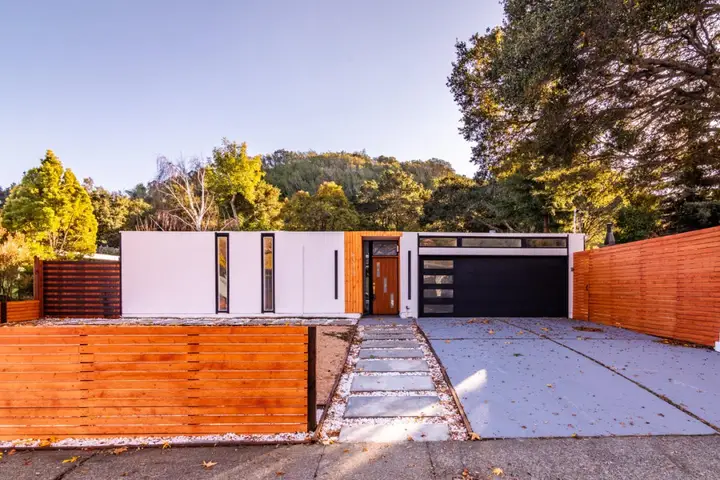 833 Appleberry Dr, San Rafael