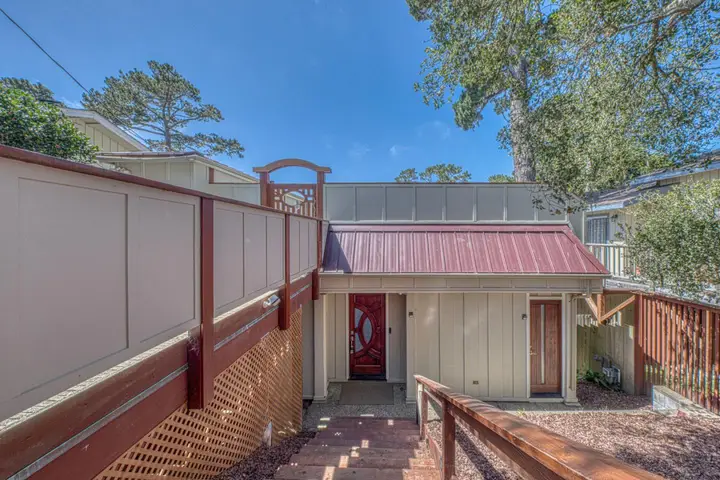1104 Austin Ave, Pacific Grove