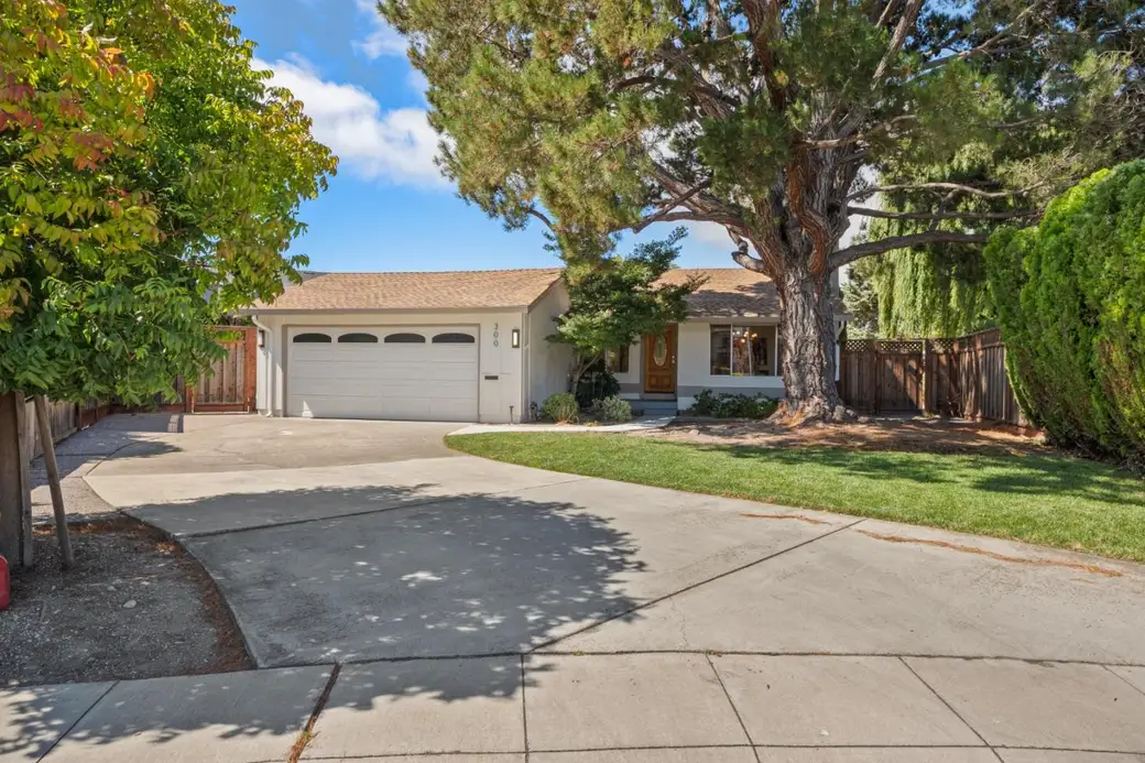 300 Tampa Ct, Foster City — 2