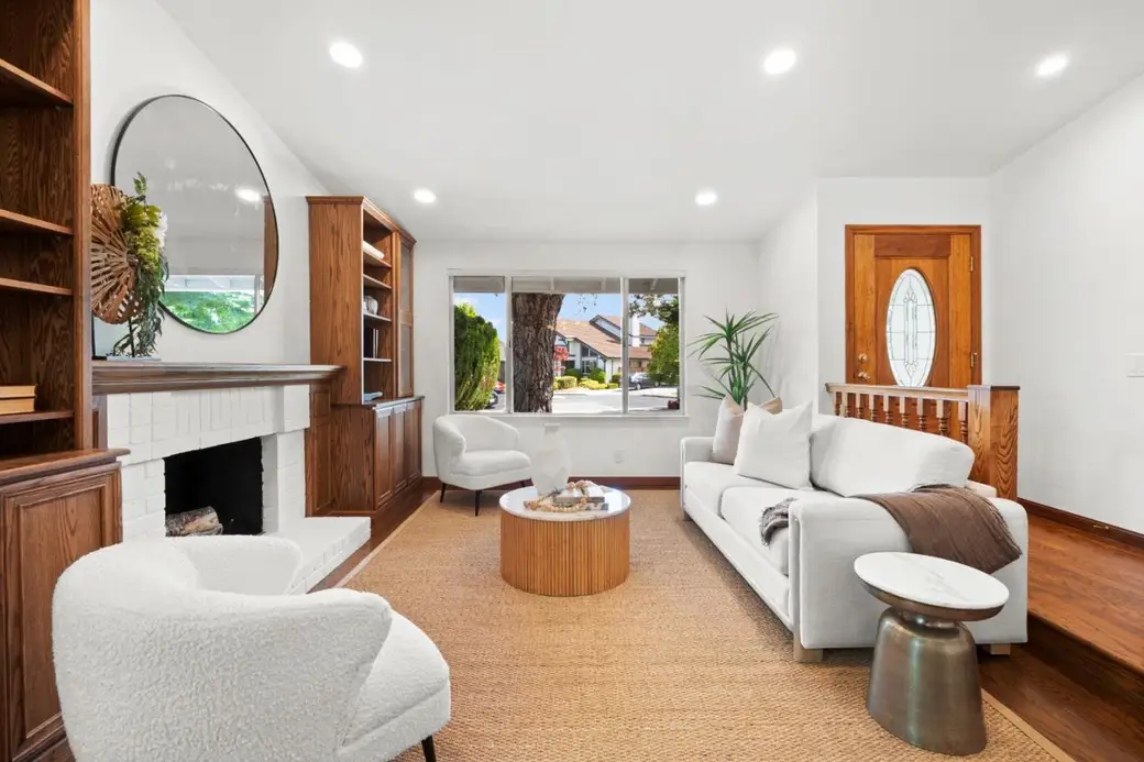300 Tampa Ct, Foster City — 4