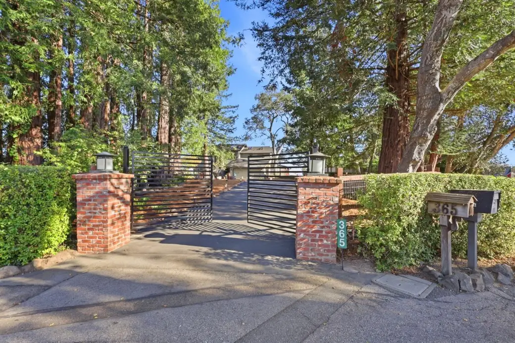 365 La Cima St, Soquel — 2