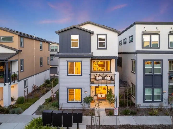 2815 Crusader St, Alameda