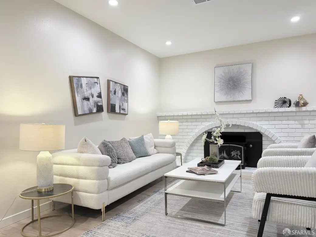 32420 Edith Way, Union City — 2